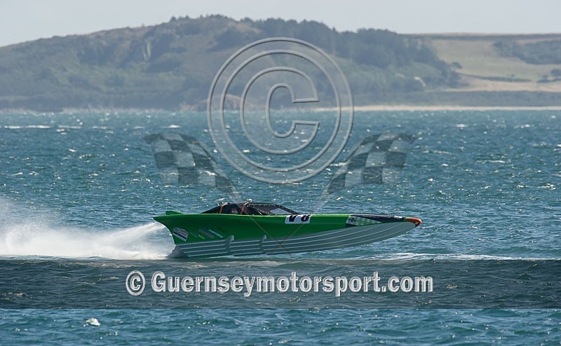 Powerboat Race_25-08-2013-22 - RACE-11 NORTH BEACH