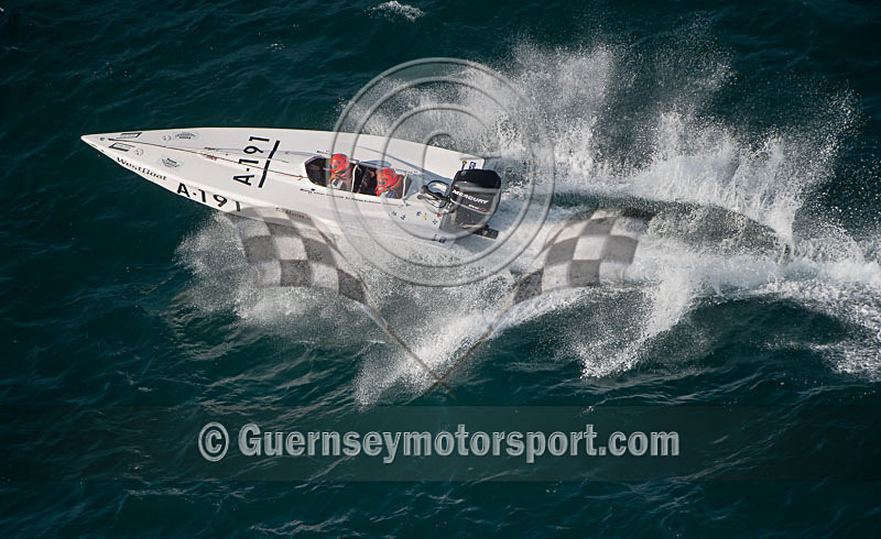 Worlds Powerboats_2014_Race-1-188 - UIM CLASS 3A & 3B WORLD OFFSHORE CHAMPIONSHIP_RACE-1