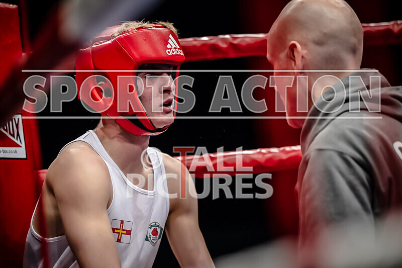 BOUT 3- Arnie Watson v Marillous Kelly-37 - BOUT 3: Arnie Watson v Marillous Kelly