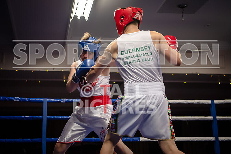 BOUT 3_Ethan Le Moignan v Mitchel Keene-8 - BOUT 3_Ethan Le Moignan v Mitchel Keene