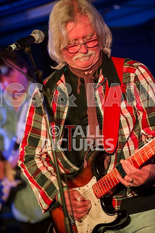 Pete Frampton-85 - PETE FRAMPTON & FRIENDS