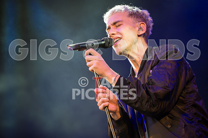 Years  Years-1 - YEARS & YEARS