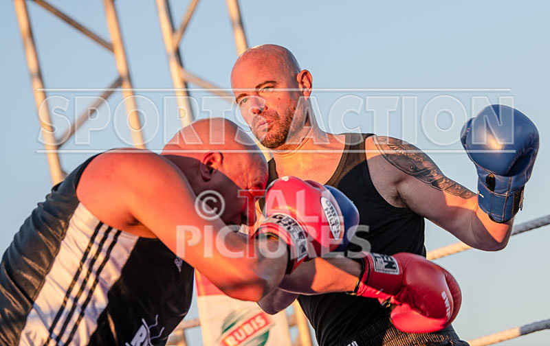 BOUT-12- Mad Charlie Moss v Tim Timbo Slice Luscombe-25 - BOUT-12 'Mad' Charlie Moss v Tim 'Timbo Slice' Luscombe