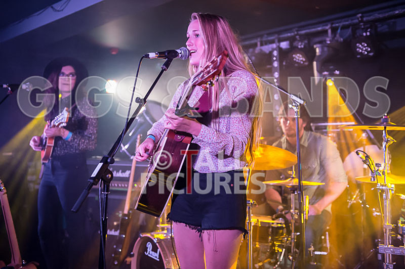 Frankie Davies-28 - FRANKIE DAVIES