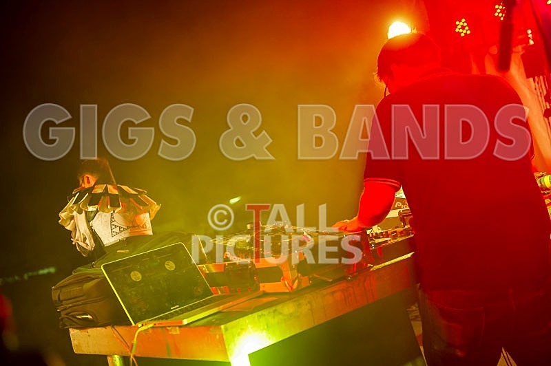 The Correspondants-29 - THE CORRESPONDANTS