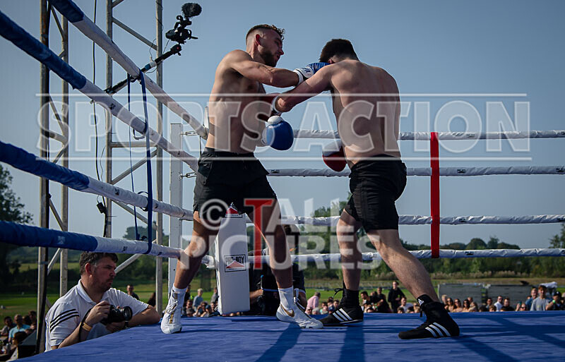 BOUT 3 - Josh -All the Way- Gray v Ed -No Fear- Sebire-35 - BOUT 3 - Josh 'All the Way' Gray v Ed 'No Fear' Sebire