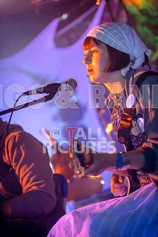 Grace and Elliot-5 - GRACE AND ELLIOT