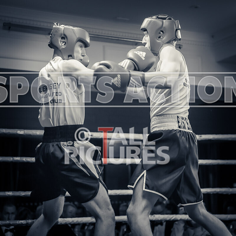 BOUT- 5 - Finn Walsh v Alix Watkins-19 - BOUT: 5 - Finn Walsh v Alix Watkins