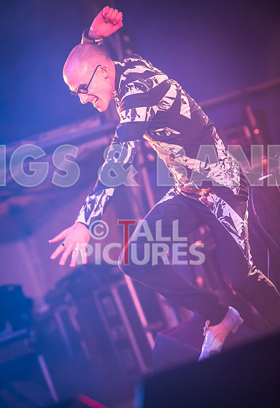 The Correspondents-59 - THE CORRESPONDENTS