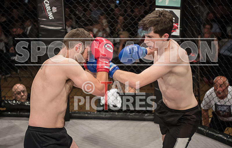Will Davies v Pete Saunders-18 - Bout 1 Will Davies v Pete Saunders