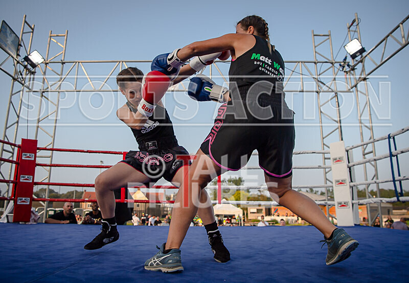 BOUT 13 - Jo -the Hammer- Wheatley v Fran -the Force- Field-9 - BOUT 13 - Jo 'the Hammer' Wheatley v Fran 'the Force' Field