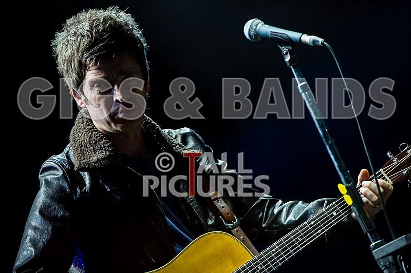 Noel Gallaghers High Flying Birds-12 - NOEL GALLAGHER'S HIGH FLYING BIRDS