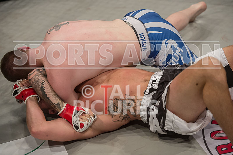 James Mapley v Chris Burton-12 - BOUT 14