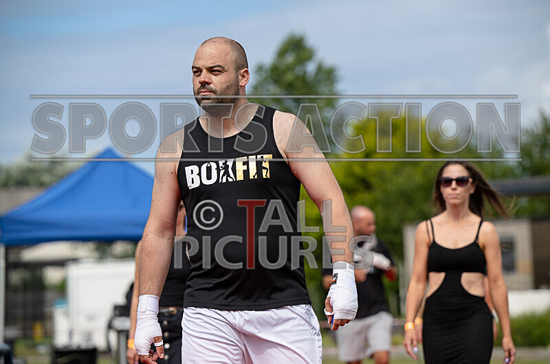 BOUT 2- Dave Tornado Taylor v Marvin Le Marvellous Odillard-2 - BOUT 2- Dave 'Tornado' Taylor v Marvin 'Le Marvellous' Odillard