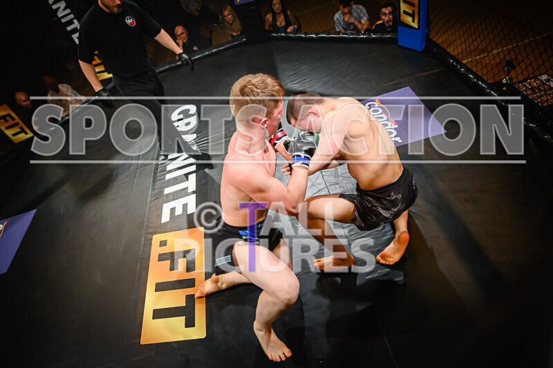 BOUT- 12 - Lucas Smith v Lewis Bourgaize-17 - BOUT 12 - Lucas Smith v Lewis Bourgaize
