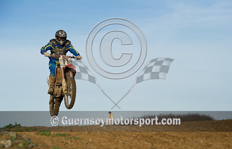 Moto-X_12-11-11-53 - MOTO-X_12-11-2011