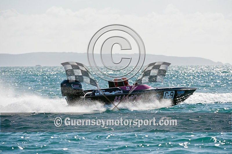 Powerboat Race-123 - POWERBOAT RACING 2010