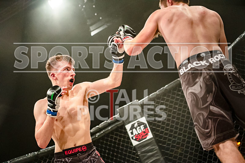 BOUT-9- James Jeune v Adam Walford-17 - BOUT-9 James Jeune v Adam Walford