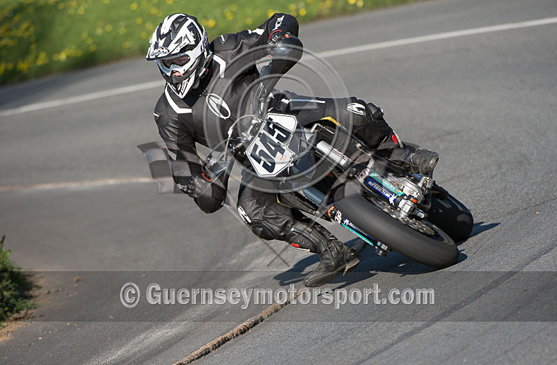 Hillclimb_06-04-2015_BIKE-26 - BIKES_06-04-2015