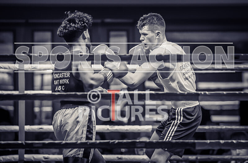 BOUT- 6 - Emile Prevel v Moin Khan-88 - BOUT: 6 - Emile Prevel v Moin Khan