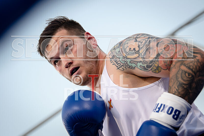 BOUT 17 - Luke Robert v Casey De La Mare-19 - BOUT 17 - Luke Robert v Casey De La Mare