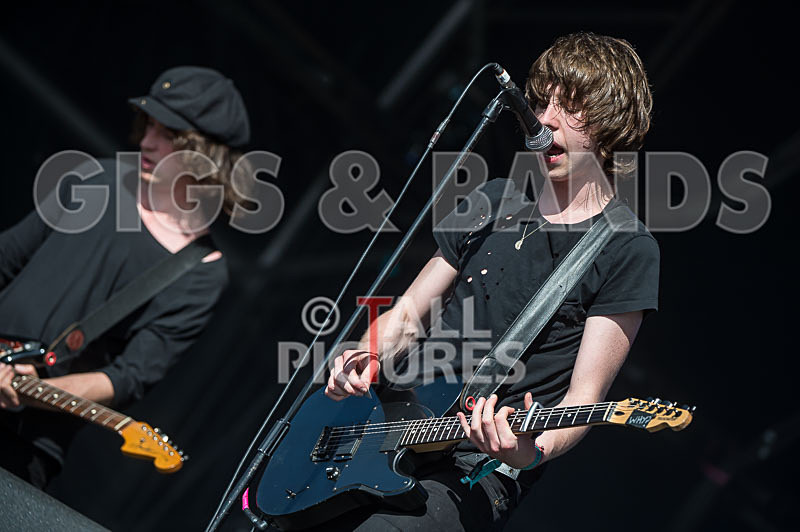 Catfish and the Bottlemen-5 - CATFISH AND THE BOTTLEMEN