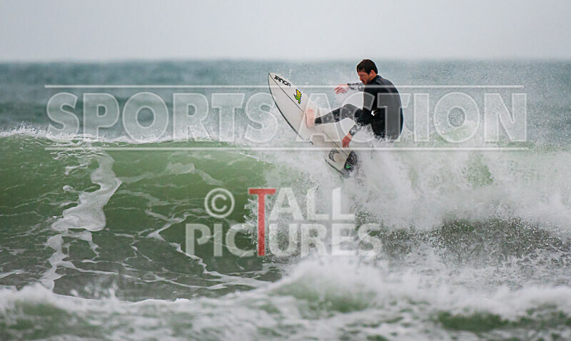 Surfing_01-11-2020-21 - SURFING AT VAZON BAY GUERNSEY
