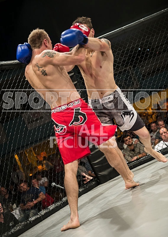 Cage Fighting_2012_Bout 3-15 - BOUT-3