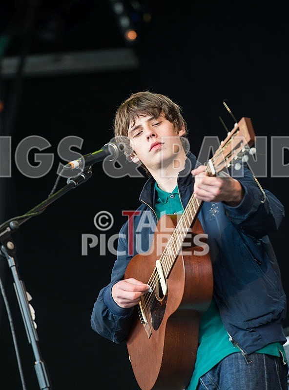 Jake Bugg-4 - JAKE BUGG