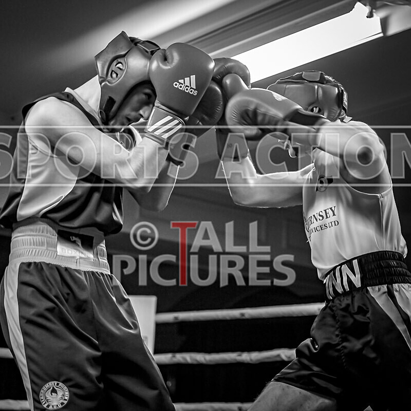 BOUT 4_Finn Walsh v Lewis Oyler-10 - BOUT 4_Finn Walsh v Lewis Oyler