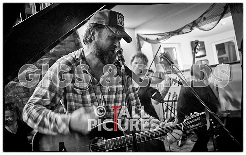 JWS at the Grandes Rocques Bar  Bistro-6_BW - JOHN WESLEY STONE