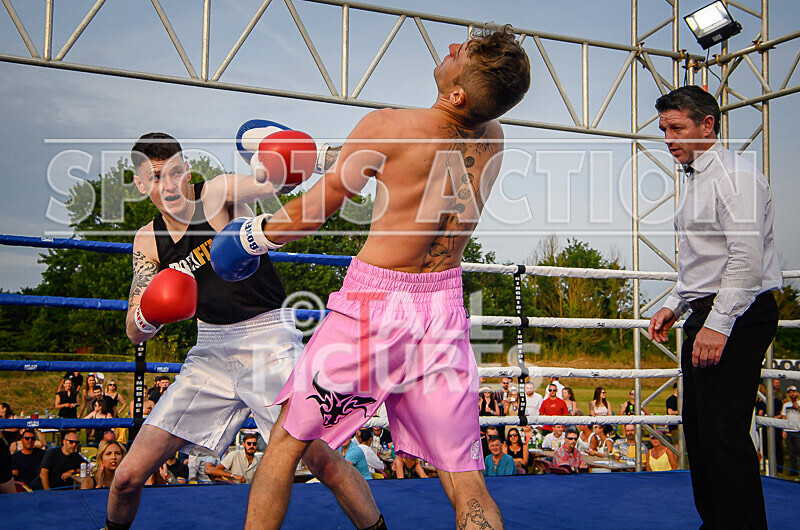 BOUT 11 - Raging Bull Jay Rive v Reece the Bomber Blondel-30 - BOUT 11 - 'Raging Bull' Jay Rive v Reece 'the Bomber' Blondel