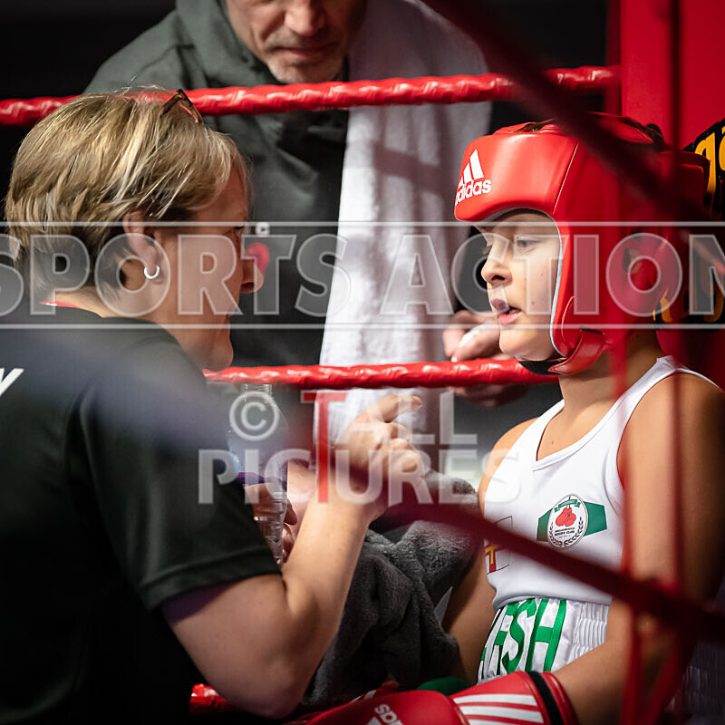 BOUT-2- Xabie Marsh v Anthoney Cowley-21 - BOUT-2_Xabie Marsh v Anthoney Cowley