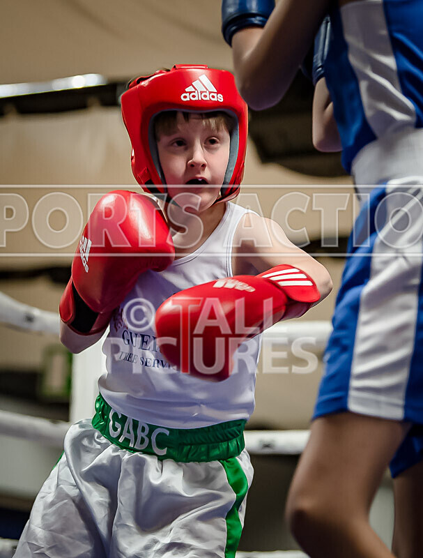 BOUT 1 - Liam Duff v Oliver McKenzie-14 - BOUT 1 - Liam Duff v Oliver McKenzie
