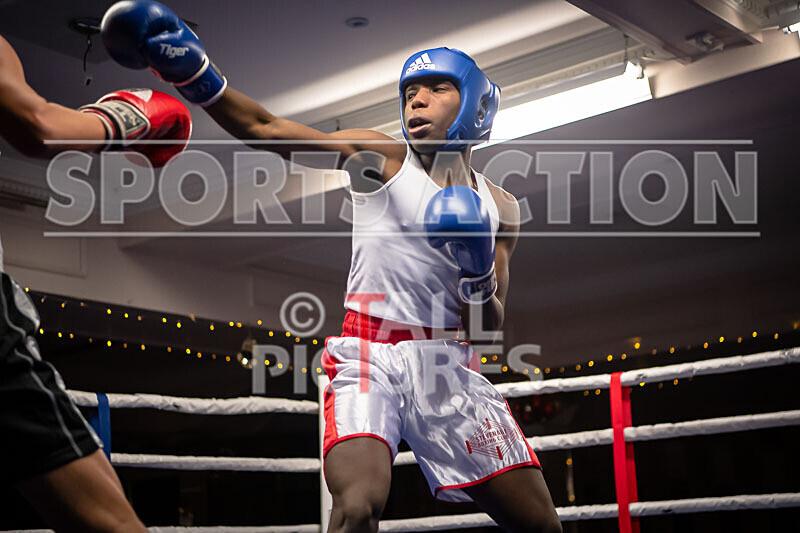 BOUT 2_Aiden Dabare v Kristian Madzudzo-37 - BOUT 2_Aiden Dabare v Kristian Madzudzo