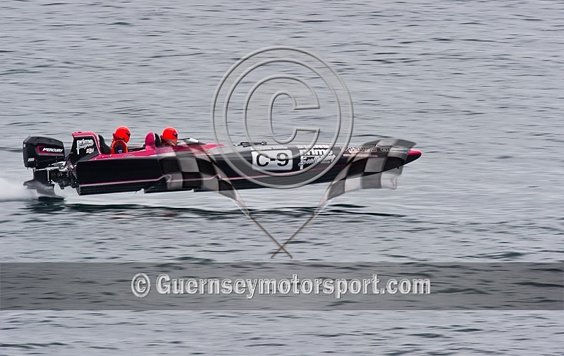 Guernsey Powerboat Racing_24-07-11-11 - ROUND-6 FERMAIN COURSE