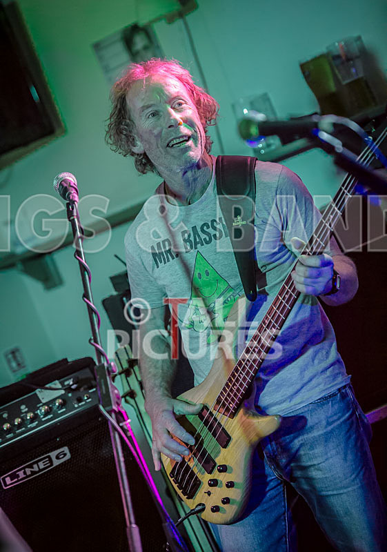 Underdog-10 - UNDERDOG