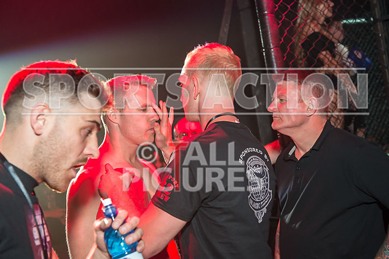 Paul ONeil v Robert Hurst-4 - BOUT 2