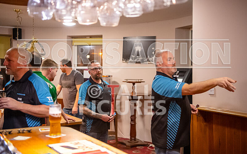 DARTS_Misfits v Bulls Up-5 - HERALD DARTS LEAGUE_MISFITS v BULLS UP