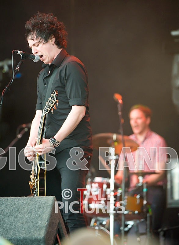 Art Brut-20 - ART BRUT