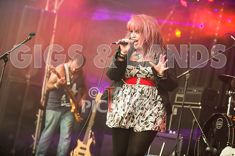 Static Alice-104 - STATIC ALICE