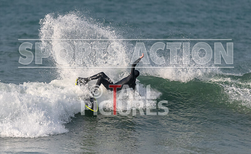 Surfing_New Years Eve 2021-133 - NEW YEARS EVE SURFING 2021