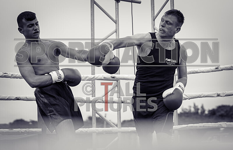 BOUT 12- Tyler the Lion Quintels v Phil Knock Knock Kiddy-58 - BOUT 12- Tyler 'the Lion' Quintels v Phil 'Knock Knock' Kiddy