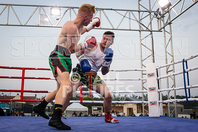 BOUT 17 - Luke Robert v Casey De La Mare-26 - BOUT 17 - Luke Robert v Casey De La Mare