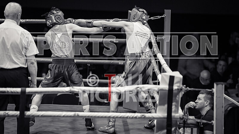 Bout 5_Ross Vinning v Aiden Dabare-14 - Bout 5_Ross Vinning v Aiden Dabare