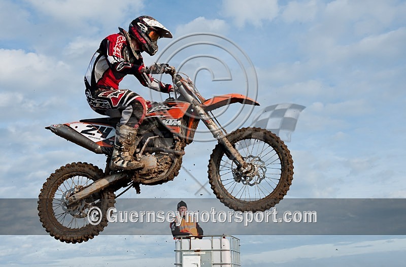 Moto-X_12-11-11-2 - MOTO-X_12-11-2011