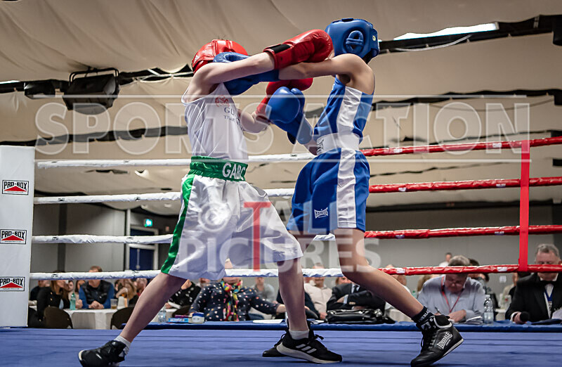 BOUT 1 - Liam Duff v Oliver McKenzie-6 - BOUT 1 - Liam Duff v Oliver McKenzie