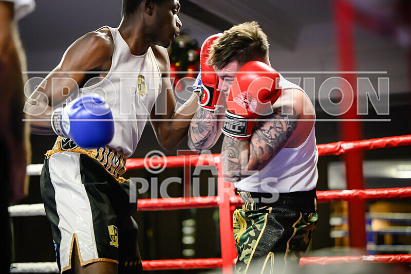 BOUT- 11 Casey De La Mare v Dimeji Shittu-51 - BOUT- 11_Casey De La Mare v Dimeji Shittu