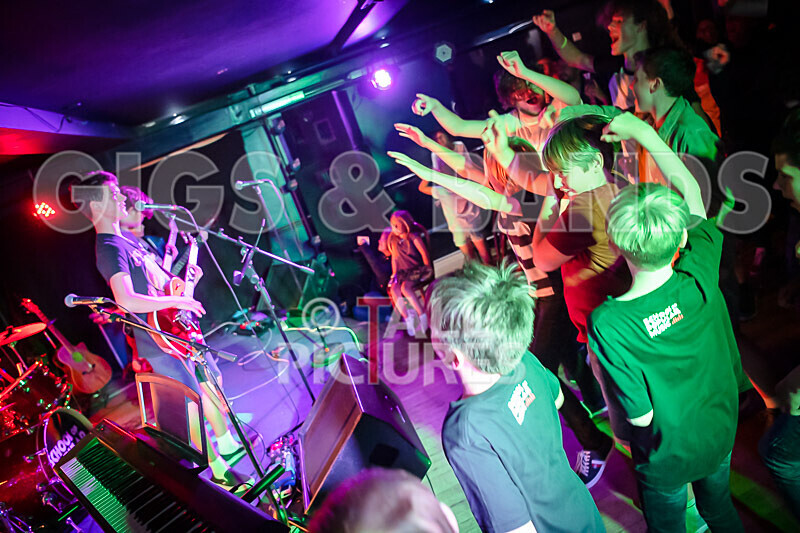 The Foxxy Ladies-2 - THE FOXXY LADIES