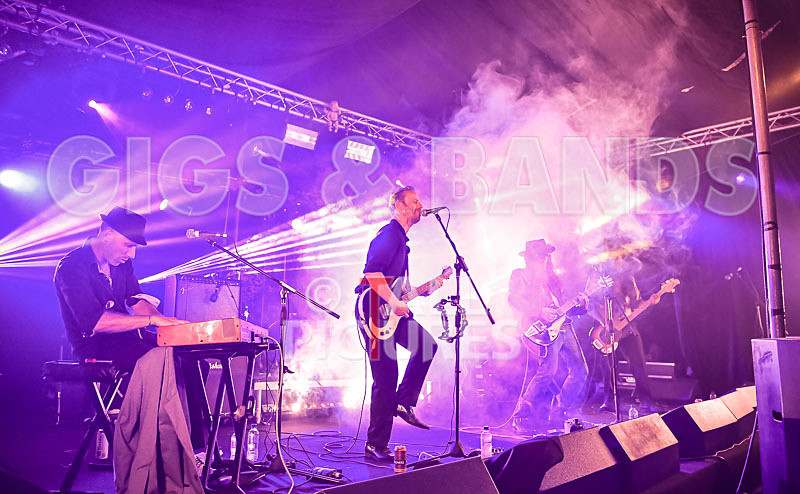 Johnny Cage and the Voodoo Groove-13 - JOHNNY CAGE AND THE VOODOO GROOVE